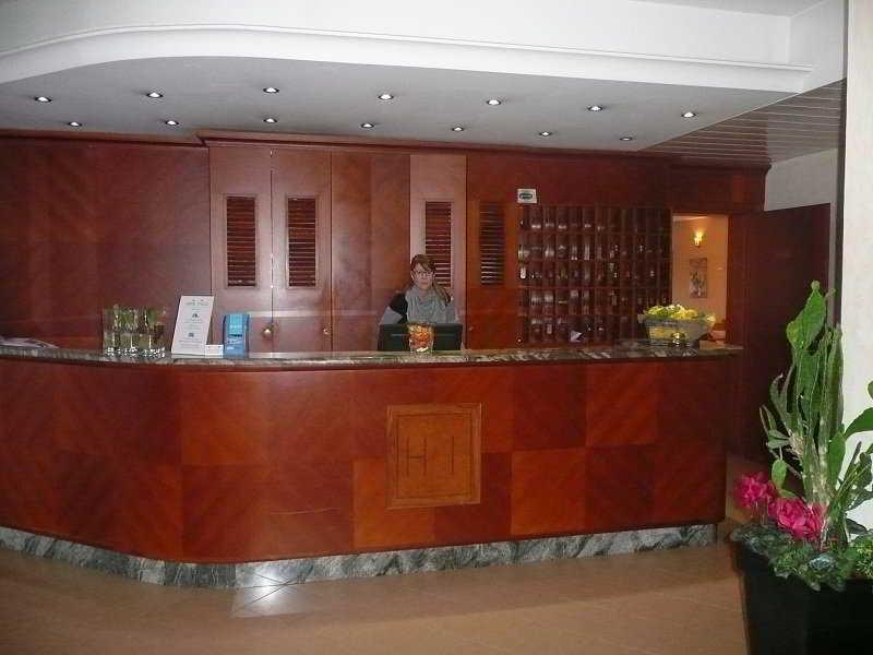 Park Hotel Paradiso 피아차암머리나 외부 사진